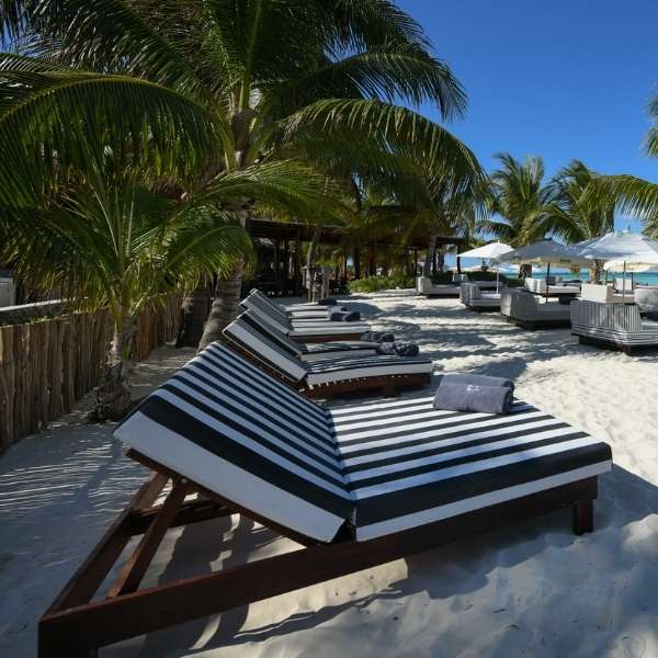Casa-del-jaguar-isla-mujeres-home (5)